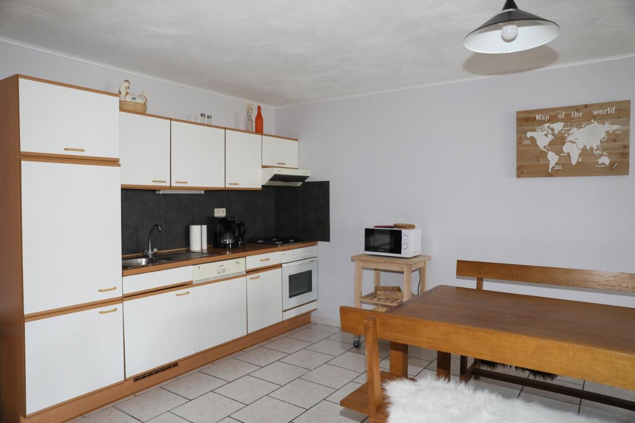 Gite De La Lavandiere A Ucimont Экстерьер фото